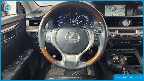 LEXUS ES PREMIUM