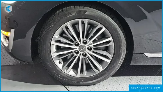 GENESIS EQ900 3.8 GDI AWD