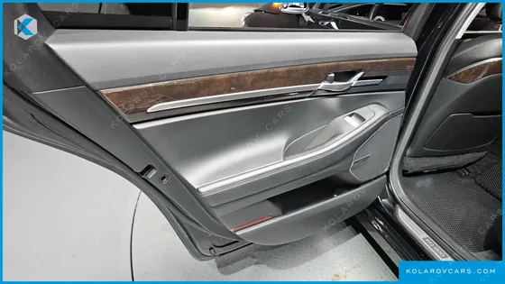 GENESIS EQ900 3.8 GDI AWD