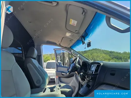 HYUNDAI STAREX VAN 3-SEATER