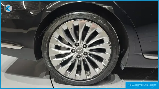 GENESIS EQ900 3.8 GDI AWD