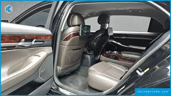 GENESIS EQ900 3.8 GDI AWD