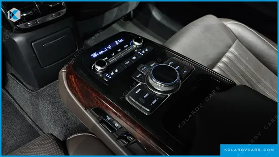 GENESIS EQ900 3.8 GDI AWD