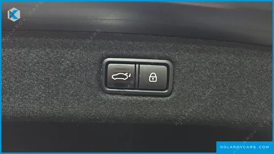 GENESIS EQ900 3.8 GDI AWD