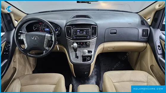 HYUNDAI STAREX 4WD WAGON 11-SEATER