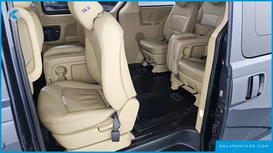 HYUNDAI STAREX 4WD WAGON 11-SEATER