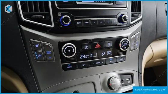 HYUNDAI STAREX 4WD WAGON 11-SEATER