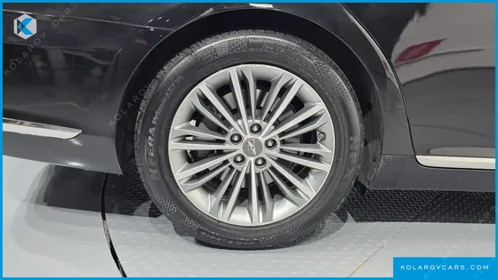 GENESIS EQ900 3.8 GDI AWD