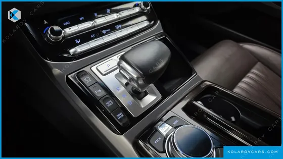 GENESIS EQ900 3.8 GDI AWD