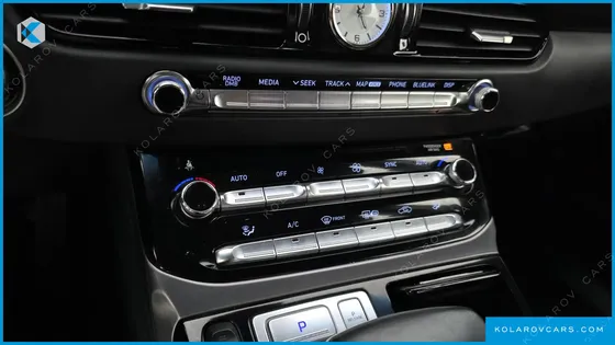 GENESIS EQ900 3.8 GDI AWD