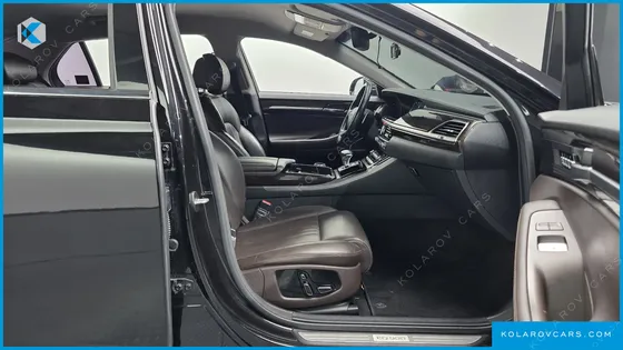 GENESIS EQ900 3.8 GDI AWD