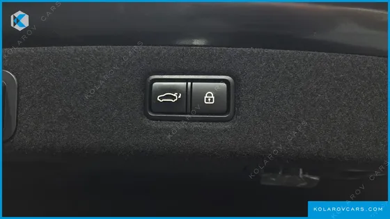 GENESIS EQ900 3.8 GDI AWD