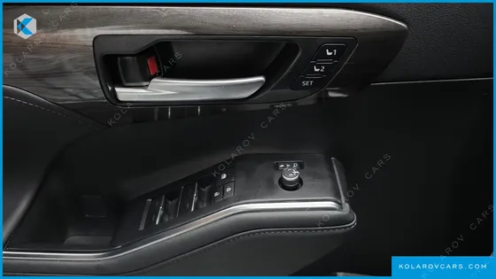 TOYOTA HIGHLANDER 2.5 4WD LIMITED