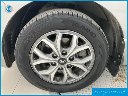 HYUNDAI STAREX URBAN 9-SEATER