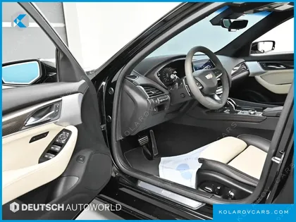 CADILLAC CT5 2.0 PREMIUM LUXURY