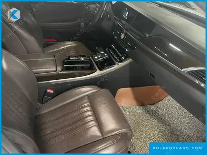 GENESIS EQ900 3.8 GDI AWD