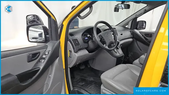 HYUNDAI STAREX 4WD SCHOOL BUS