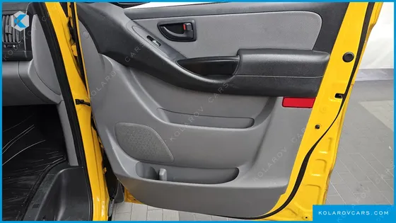HYUNDAI STAREX 4WD SCHOOL BUS