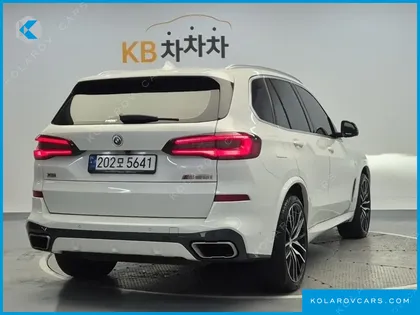 BMW X5 M50I