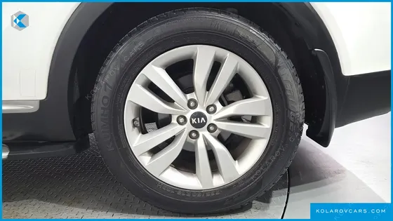 KIA SORENTO DIESEL 2.0 2WD