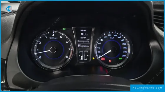 HYUNDAI GRANDEUR HG240 LUXURY