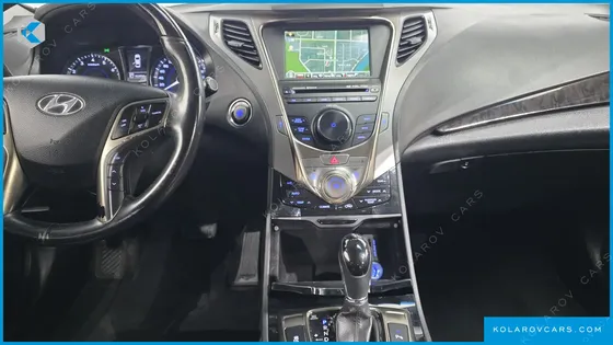 HYUNDAI GRANDEUR HG240 LUXURY