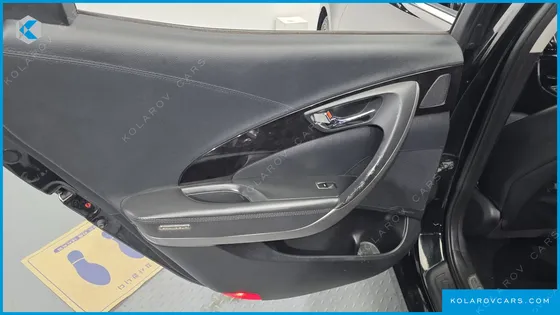 HYUNDAI GRANDEUR HG240 LUXURY