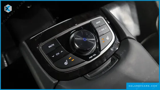 HYUNDAI GRANDEUR HG240 LUXURY