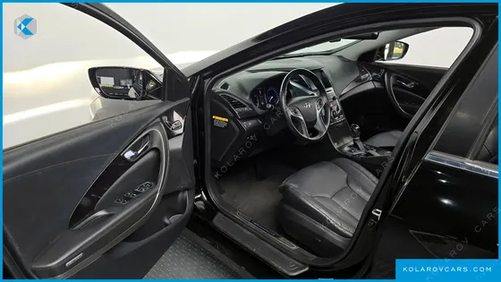 HYUNDAI GRANDEUR HG240 MODERN
