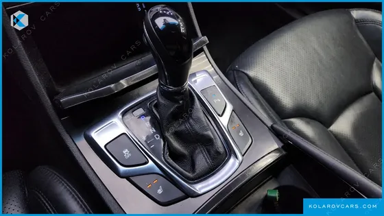HYUNDAI GRANDEUR HG240 MODERN