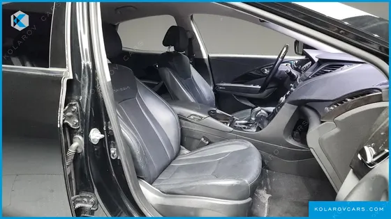 HYUNDAI GRANDEUR HG240 MODERN