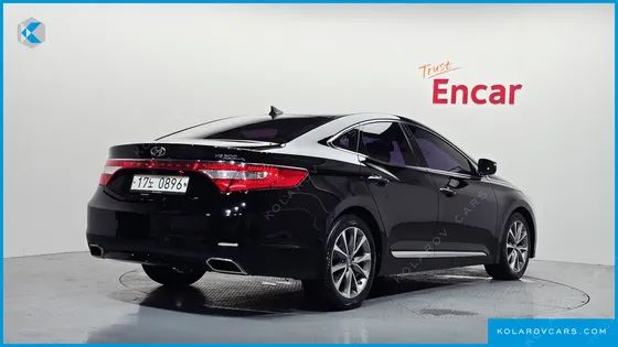 HYUNDAI GRANDEUR HG300 PREMIUM