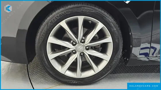 HYUNDAI GRANDEUR HG300 PREMIUM