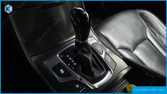 HYUNDAI GRANDEUR HG300 PREMIUM