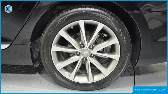 HYUNDAI GRANDEUR HG300 PREMIUM