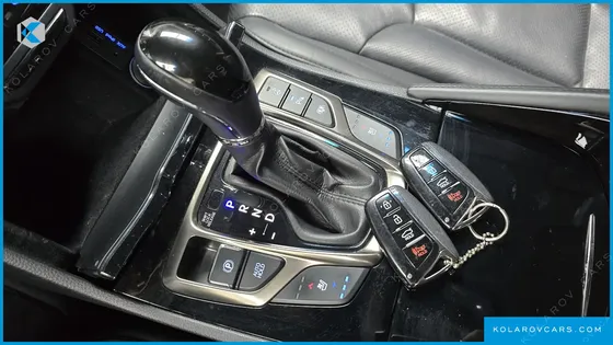 HYUNDAI GRANDEUR HG300 NOBLE