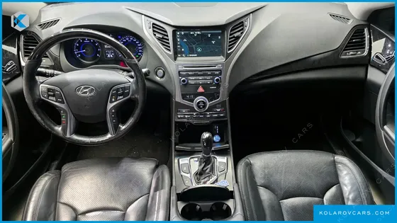 HYUNDAI GRANDEUR LPG HG300 MODERN