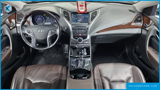 HYUNDAI GRANDEUR HG300 PREMIUM