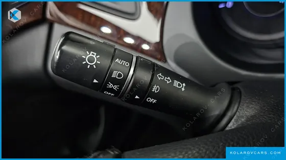 HYUNDAI GRANDEUR HG300 PREMIUM