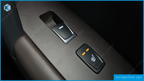 HYUNDAI GRANDEUR HG300 PREMIUM