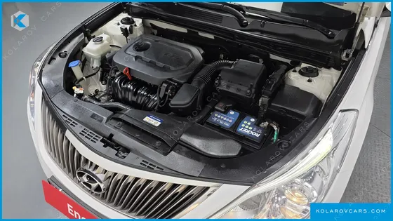 HYUNDAI GRANDEUR HG240 MODERN