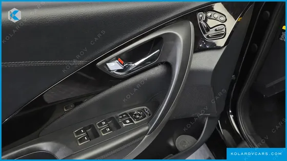 HYUNDAI GRANDEUR HG300 PREMIUM