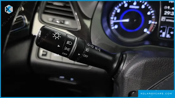 HYUNDAI GRANDEUR HG300 PREMIUM
