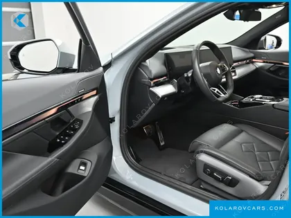 BMW 5 SERIES 530I XDRIVE M SPORT