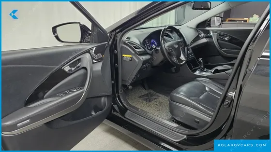 HYUNDAI GRANDEUR HG220 DIESEL MODERN