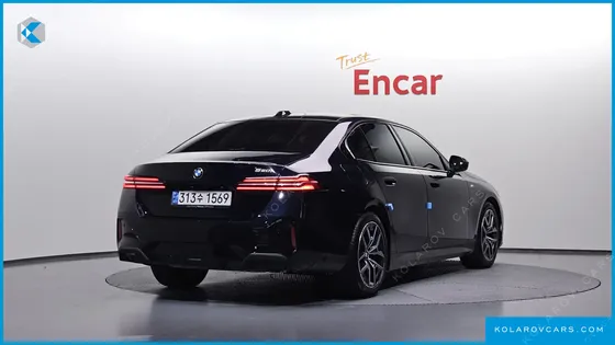 BMW 5 SERIES 520I M SPORT