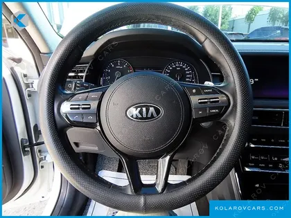 KIA K7 3.0 LPI TRENDY(RENTED CAR)