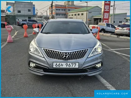 HYUNDAI GRANDEUR HG240 MODERN