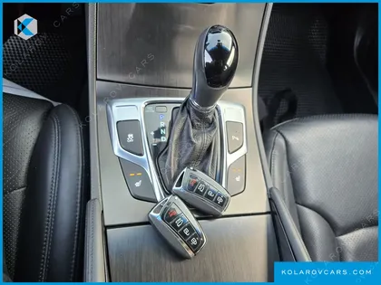 HYUNDAI GRANDEUR HG240 MODERN