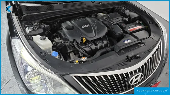 HYUNDAI GRANDEUR HG240 MODERN